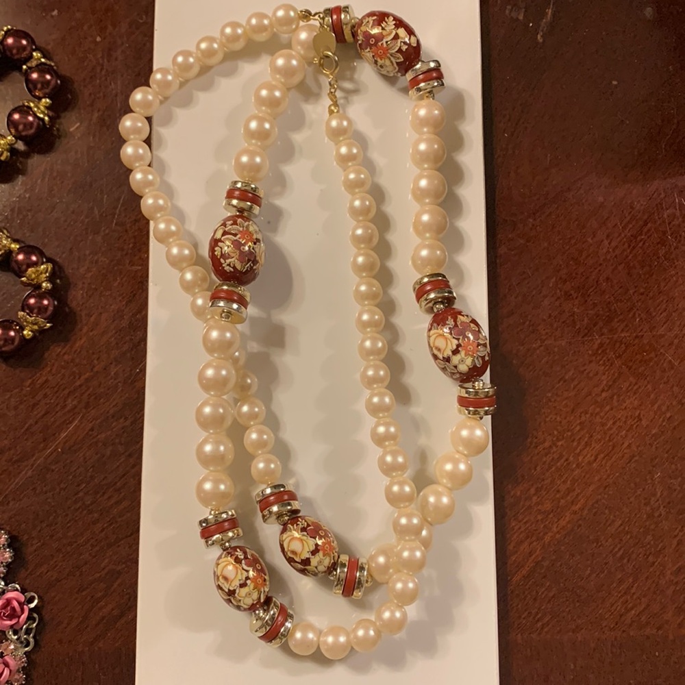 Faux Pearl Panted Oval Beads Floral